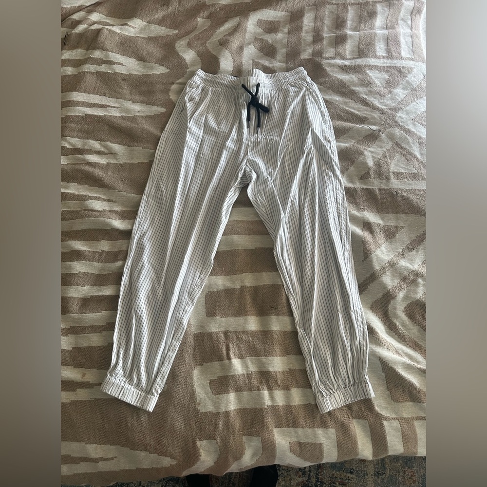 CO Gray Jogger Sweatpants with Elastic Cuffs